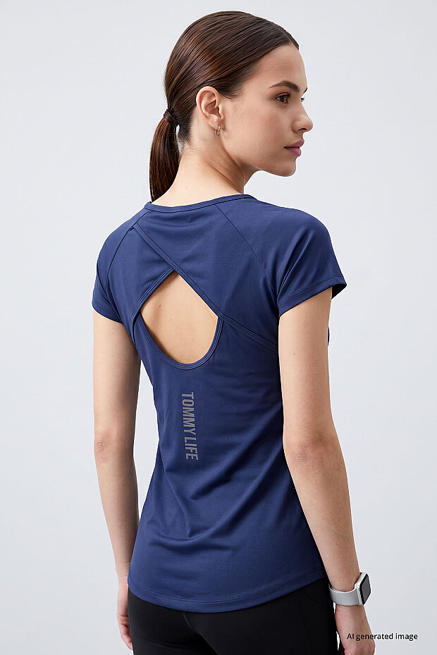İndigo Sırt Pencereli Kısa Kol Standart Kalıp O Yaka Kadın T-Shirt - 97101 - 5