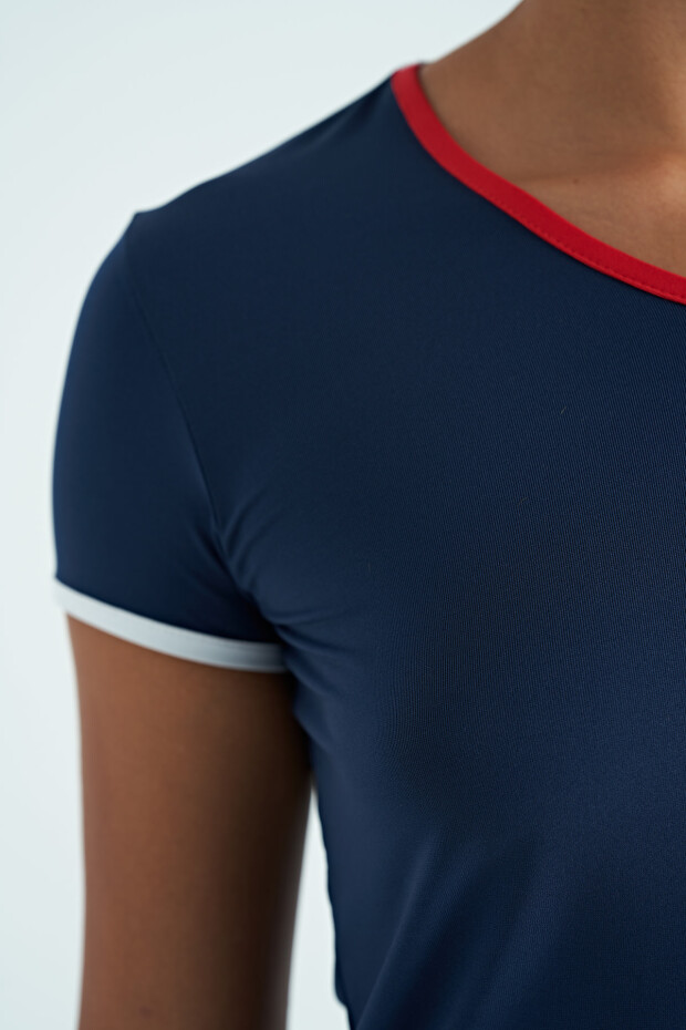 İndigo V Yaka Standart Kalıp Kısa Kol Kadın Spor T-Shirt - 97268