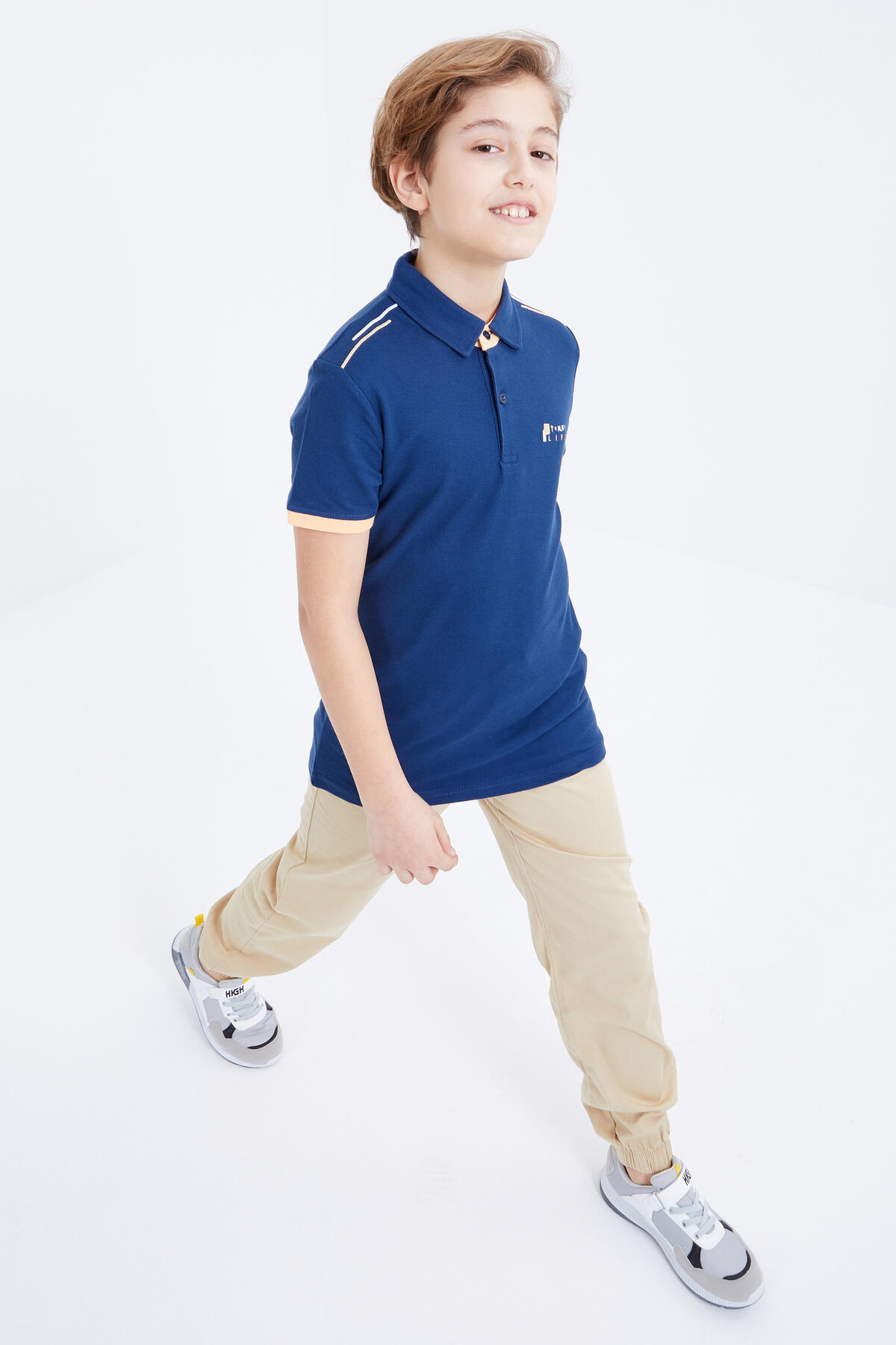 İndigo Yazı Nakışlı Kısa Kollu Polo Yaka Erkek Çocuk T-Shirt - 10896
