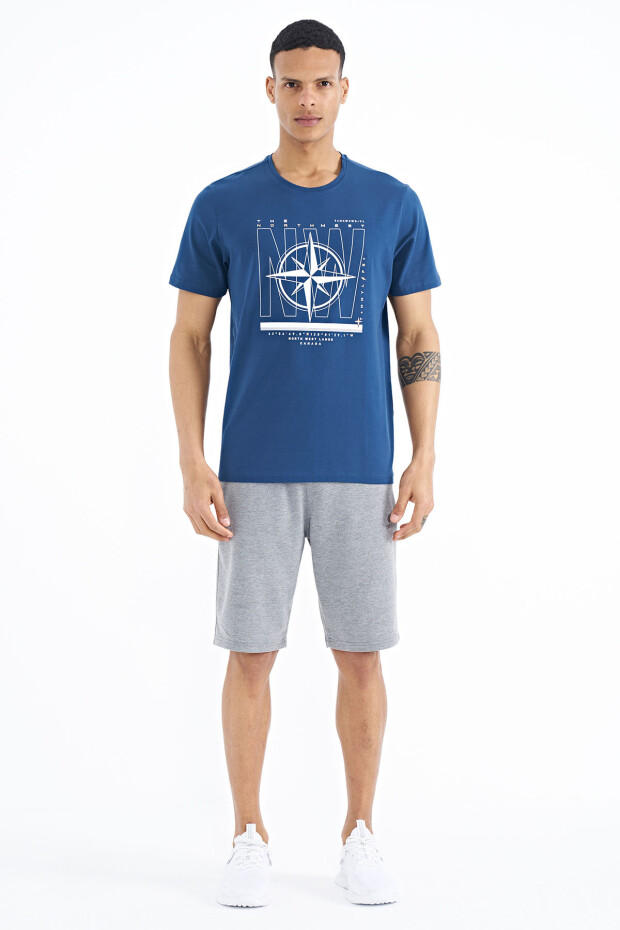 İndigo Yazı ve Pusula Baskılı Standart Kalıp O Yaka Erkek T-Shirt - 88173