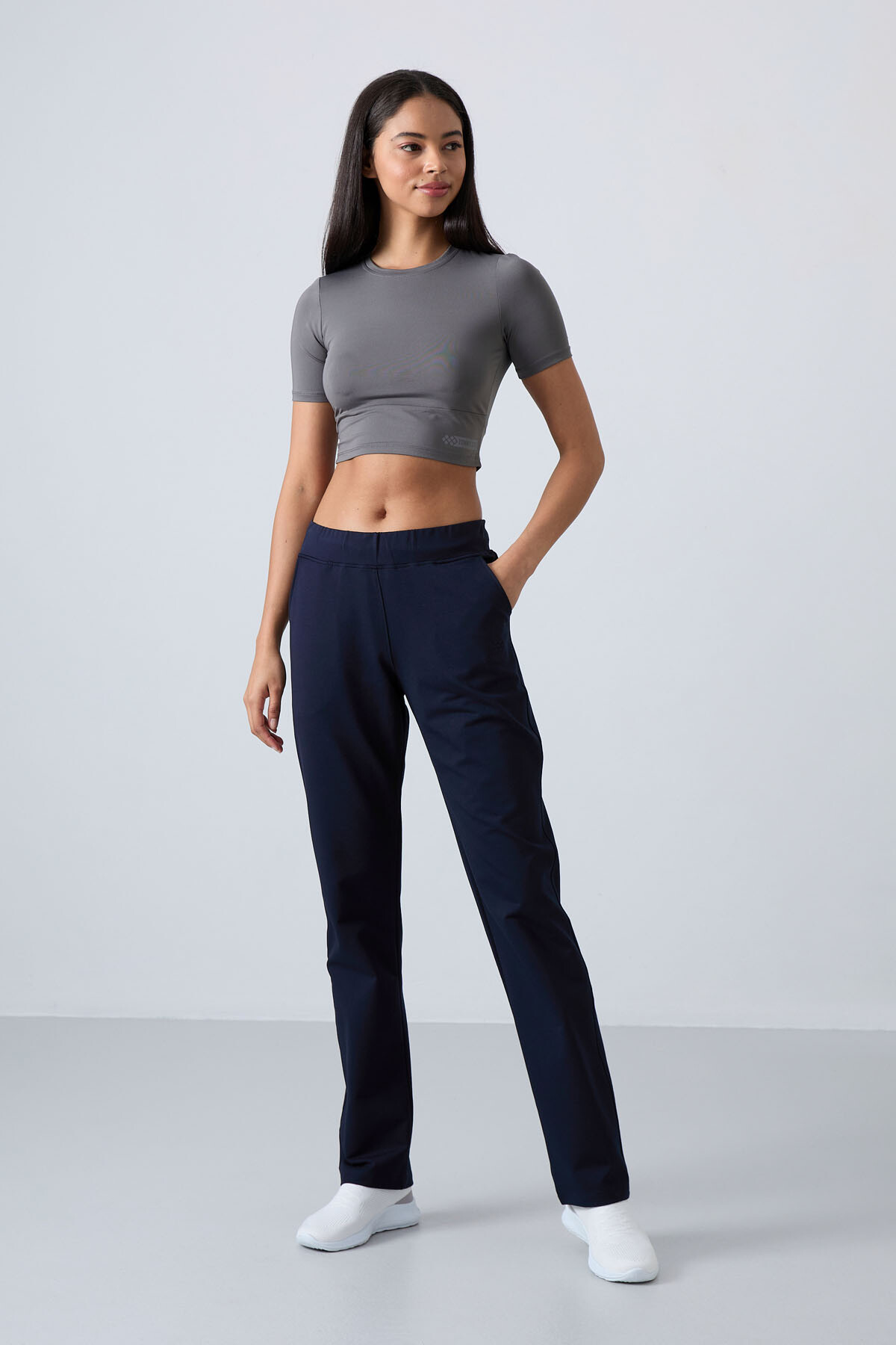 İndigo Yüksek Bel Cepli Rahat Form Klasik Paça Kadın Eşofman Alt - 94185 - TOMMYLIFE