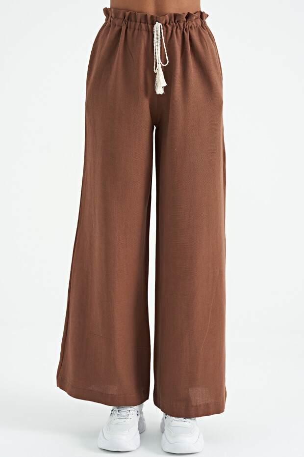 Kahverengi İp Kemer Detaylı Rahat Kalıp Geniş Paça Kadın Pantolon - 02195