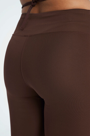 Kahverengi Logo Baskı Detaylı Yüksek Bel Dalgıç Kumaş Slim Fit Kadın Tayt - 94627 - Thumbnail
