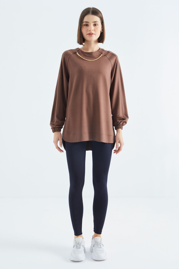 Kahverengi O Yaka Zincir Detaylı Oversize Kadın Tunik Sweatshirt - 02383