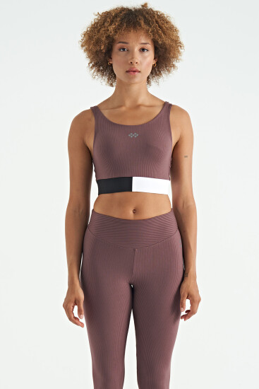 Kahverengi Renk Bloklu Logo Baskılı Dar Kalıp Fitilli Kadın Büstiyer - 97275 - TOMMYLIFE