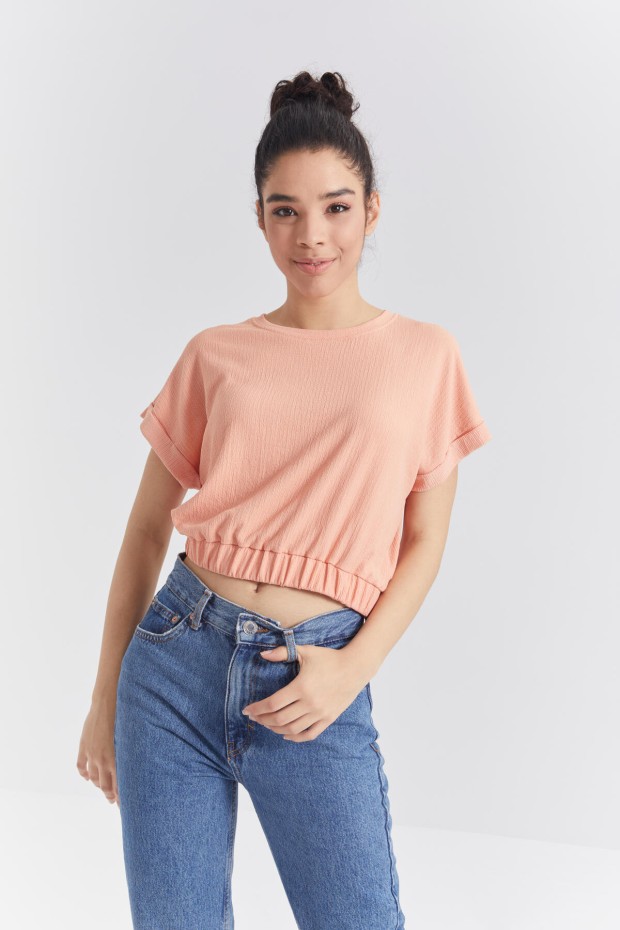 Kavun Içi Basic O Yaka Beli Lastikli Bürümcük Kumaş Kadın Crop Top T-Shirt - 97227