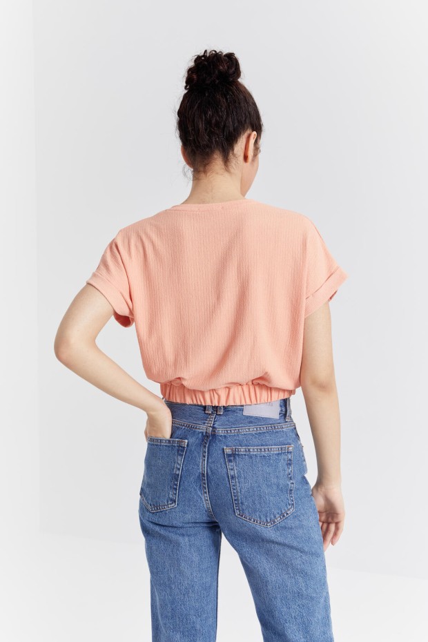 Kavun Içi Basic O Yaka Beli Lastikli Bürümcük Kumaş Kadın Crop Top T-Shirt - 97227