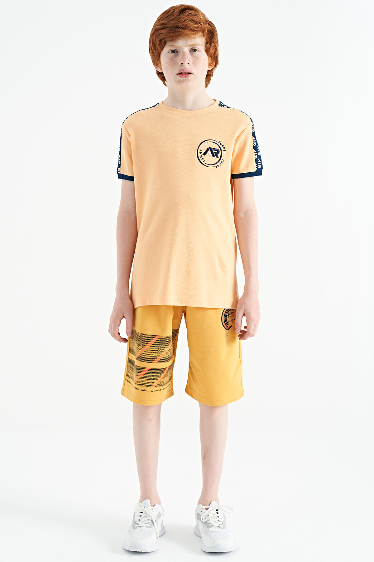 Kavun Içi Omuz Baskı Detaylı Standart Kalıp O Yaka Erkek Çocuk T-Shirt - 11121 - TOMMYLIFE (1)