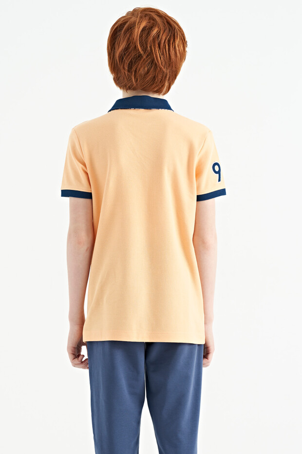 Kavun Içi Şerit Baskı Detaylı Pola Yaka Standart Kalıp Erkek Çocuk T-Shirt - 11162
