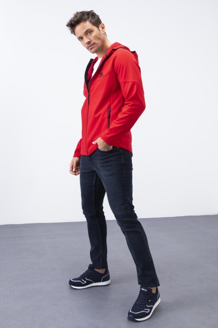 Kırmızı Fermuarlı Kapüşonlu Su ve Rüzgar Geçirmez Softshell Erkek Mont - 88051 - TOMMYLIFE (1)