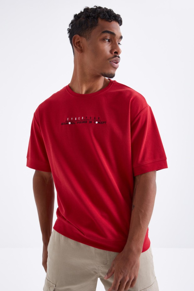 Kırmızı Minimal Yazı Nakışlı O Yaka Erkek Oversize T-Shirt - 88106