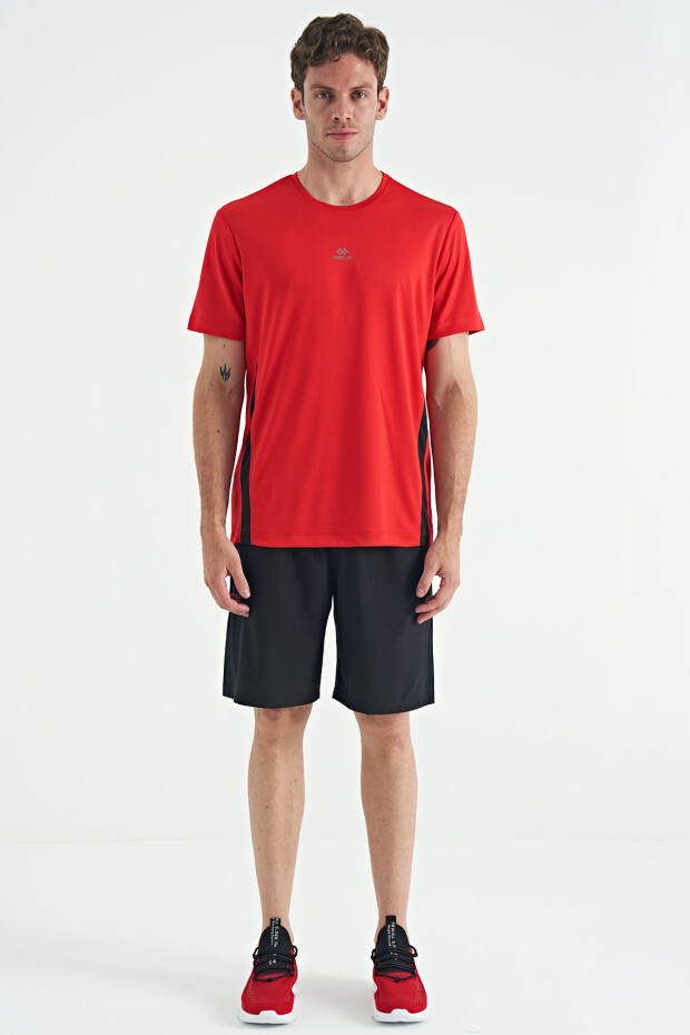 Kırmızı O Yaka Standart Kalıp Biyeli Aktif Spor Erkek T-Shirt - 88254