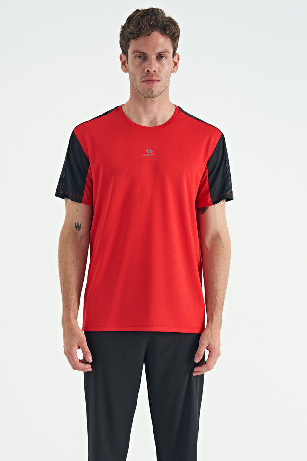 Kırmızı O Yaka Standart Kalıp Sırt Baskı Detaylı Aktif Spor Erkek T-Shirt - 88256