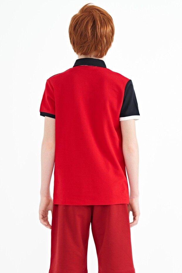 Kırmızı Renk Bloklu Nakış Detaylı Standart Kalıp Polo Yaka Erkek Çocuk T-Shirt - 11108