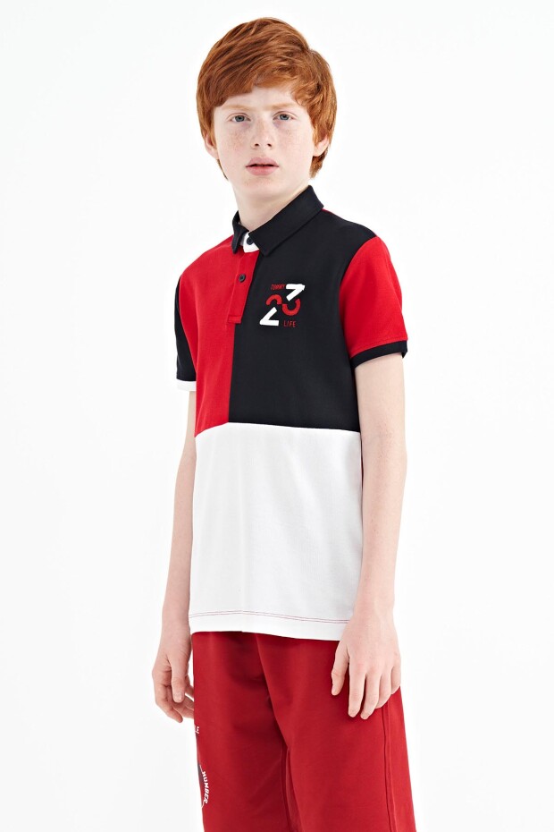Kırmızı Renk Bloklu Nakış Detaylı Standart Kalıp Polo Yaka Erkek Çocuk T-Shirt - 11108