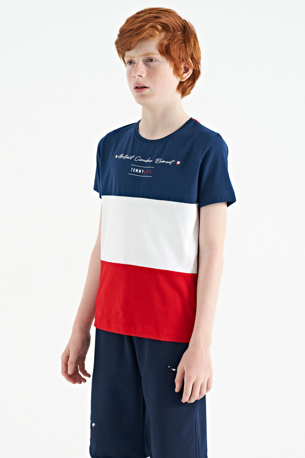 Kırmızı Renk Bloklu O Yaka Baskı Detaylı Standart Kalıp Erkek Çocuk T-Shirt - 11135