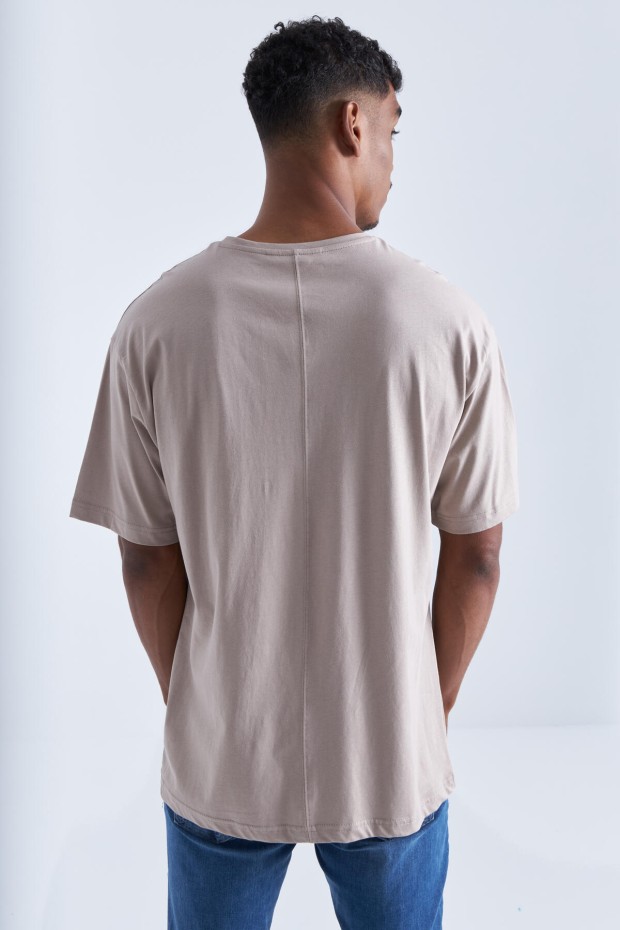 Koyu Bej Baskı Detaylı O Yaka Erkek Oversize T-Shirt - 88094