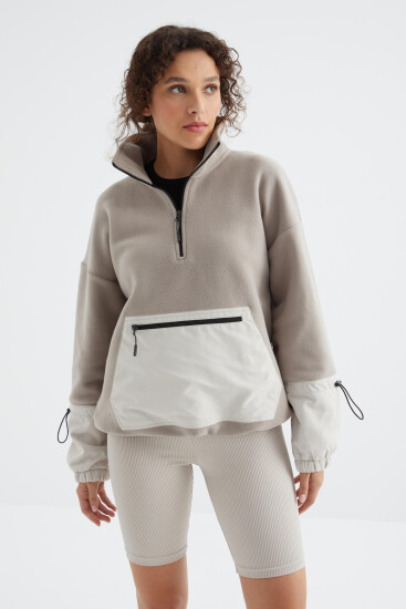 Koyu Bej Etek Ucu Büzgülü Yarım Fermuarlı Oversize Kadın Polar Sweatshirt - 97238 - TOMMYLIFE (1)