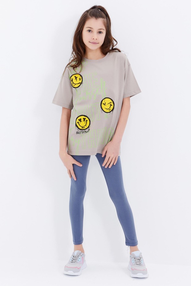 Koyu Bej Oversize Emoji Baskılı O Yaka Düşük Omuz Kız Çocuk T-Shirt - 75042