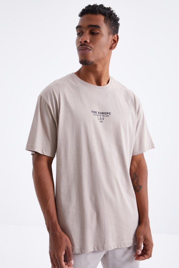 Koyu Bej Sırt Baskılı O Yaka Erkek Oversize T-shirt - 88091