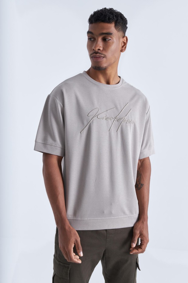 Koyu Bej Yazı Nakışlı O Yaka Erkek Oversize T-Shirt - 88102 - 4