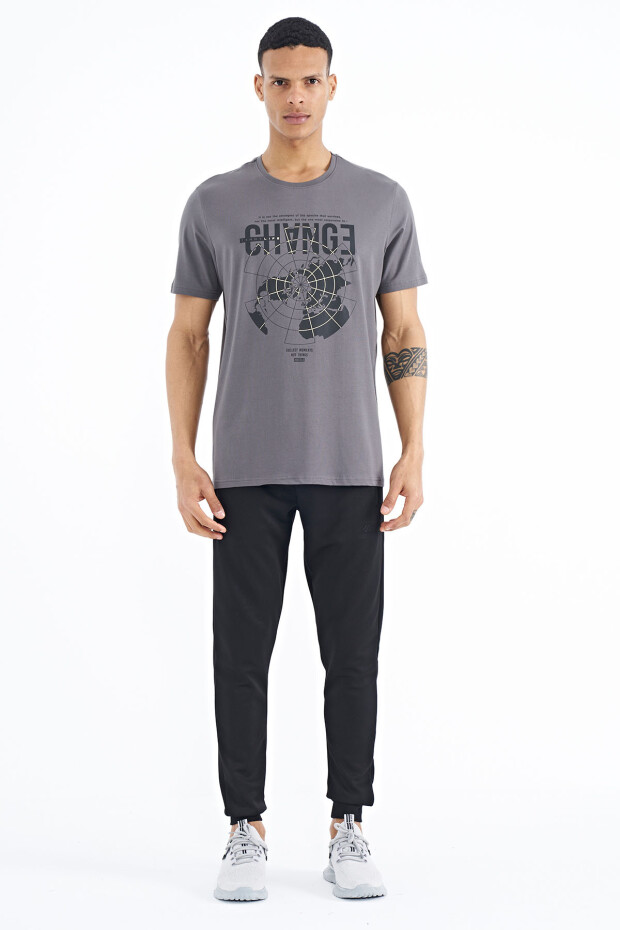 Koyu Gri Baskı Detaylı O Yaka Standart Kalıp Erkek T-Shirt - 88214