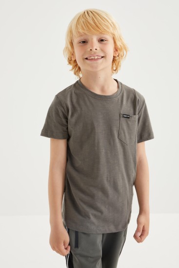 Koyu Gri Cep Detaylı Basic Kısa Kol O Yaka Erkek Çocuk T-Shirt - 10857 