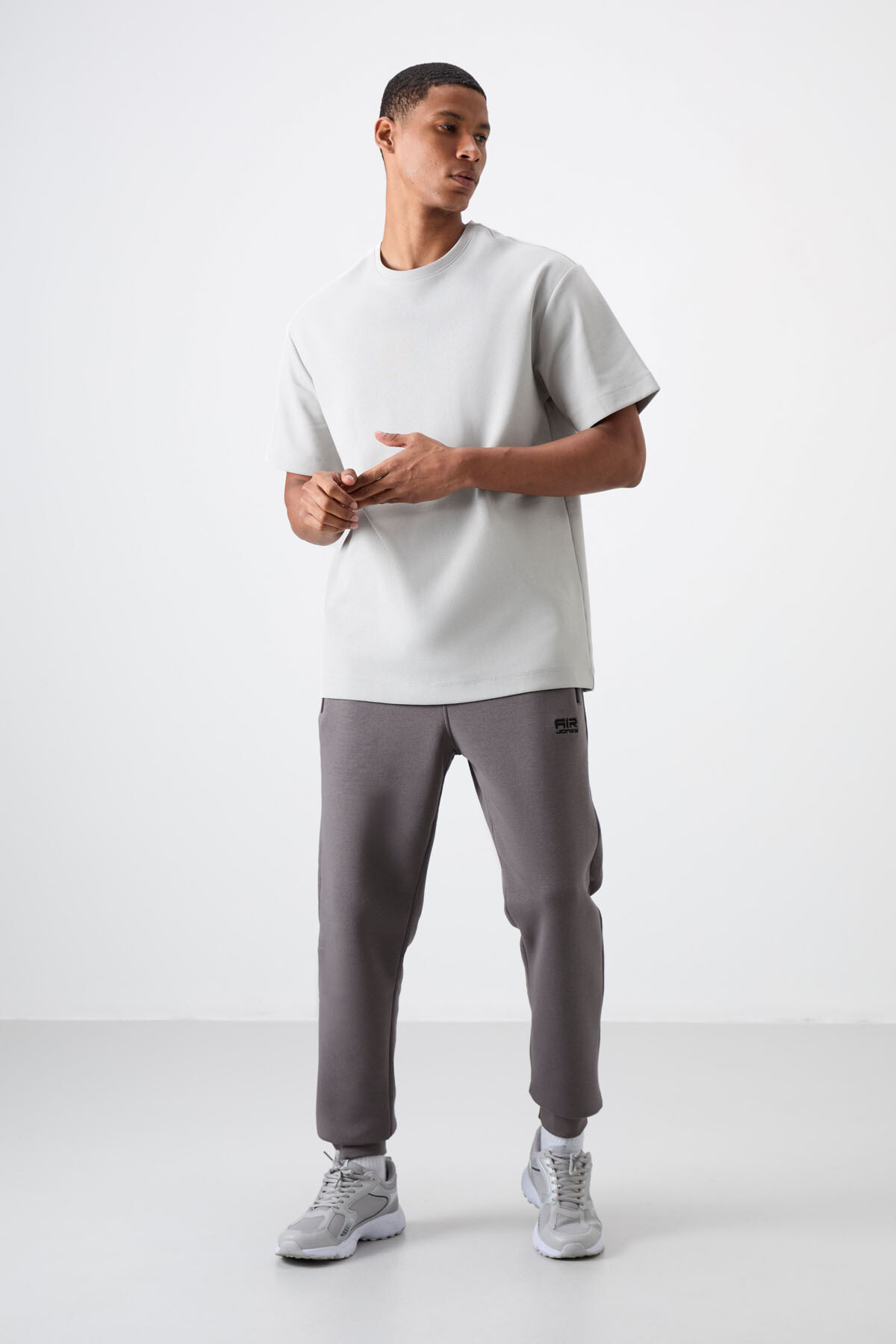 Cesar Koyu Gri Cepli Şardonlu Erkek Eşofman Alt - 84929 - Air Jones