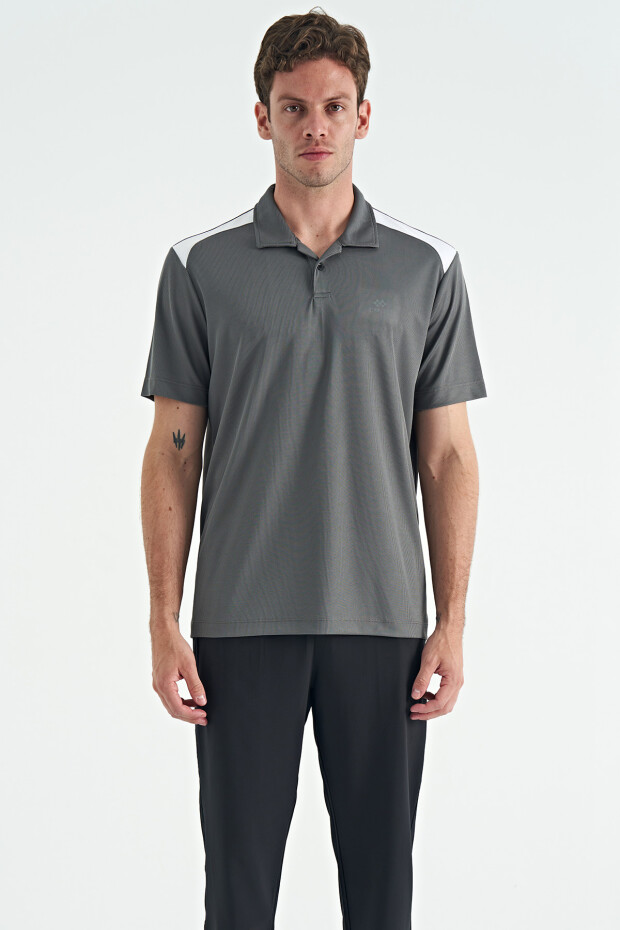Koyu Gri Garni Detaylı Polo Yaka Standart kalıp Aktif Spor Erkek T-Shirt - 88250