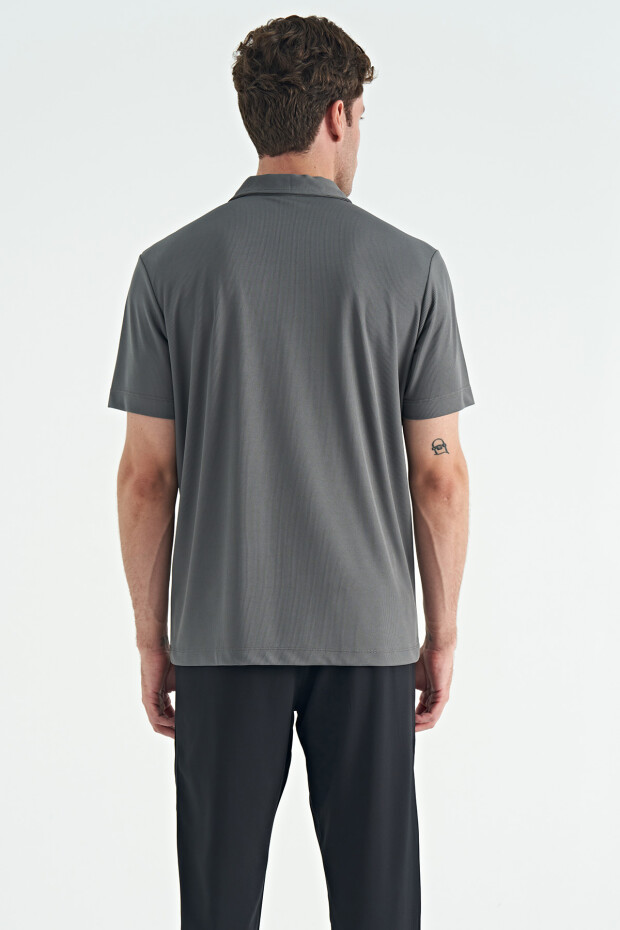 Koyu Gri Garni Detaylı Polo Yaka Standart kalıp Aktif Spor Erkek T-Shirt - 88250