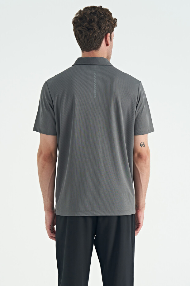 Koyu Gri Garni Detaylı Polo Yaka Standart Kalıp Aktif Spor Erkek T-Shirt - 88251