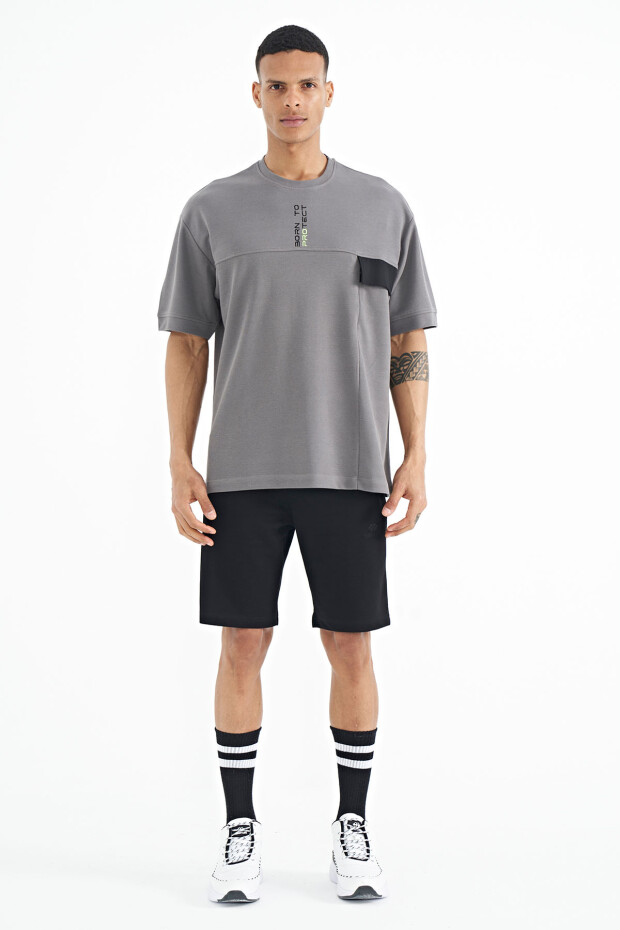 Koyu Gri Gizli Cep Detaylı Baskılı Oversize Erkek T-shirt - 88244