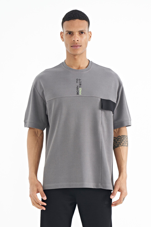 Koyu Gri Gizli Cep Detaylı Baskılı Oversize Erkek T-shirt - 88244