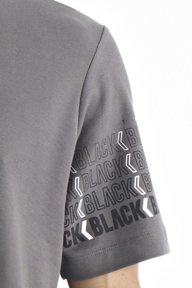 Koyu Gri Kol Baskı Detaylı Polo Yaka Standart Form Erkek T-shirt - 88240 - 3