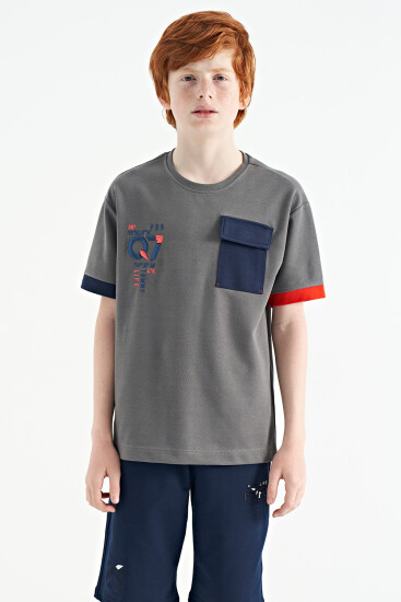 Koyu Gri O Yaka Oversize Cep Detaylı Erkek Çocuk T-Shirt - 11152 