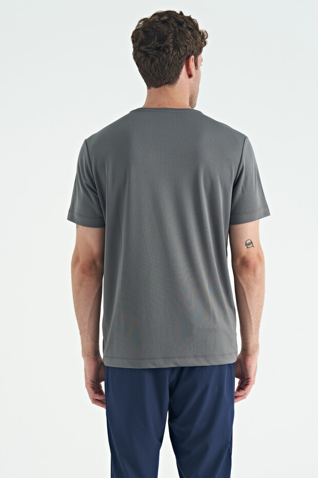 Koyu Gri O Yaka Standart Kalıp Garni Detaylı Aktif Spor Erkek T-Shirt - 88253