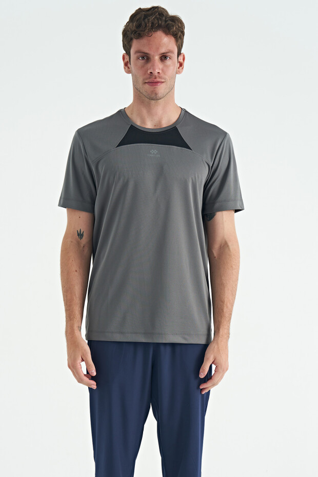 Koyu Gri O Yaka Standart Kalıp Garni Detaylı Aktif Spor Erkek T-Shirt - 88253