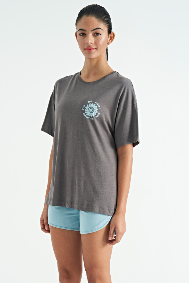 Koyu Gri Ön Arka Baskı Detaylı O Yaka Oversize Kadın T-shirt - 02232