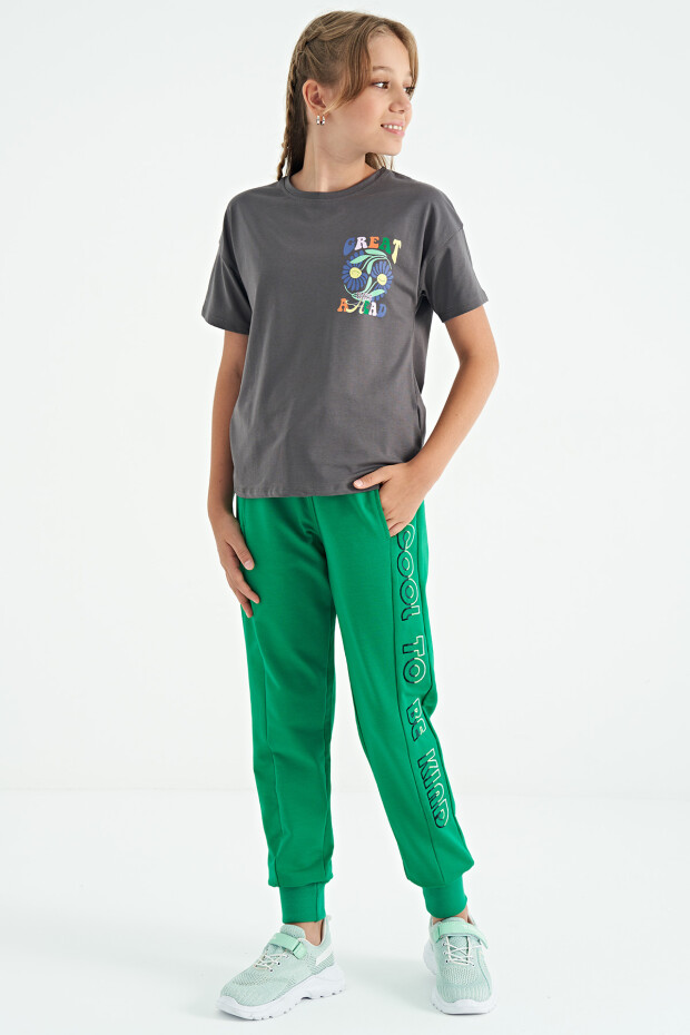 Koyu Gri Ön Arka Çok Renkli Baskılı Oversize Kısa Kollu Kız Çocuk T-Shirt - 75117