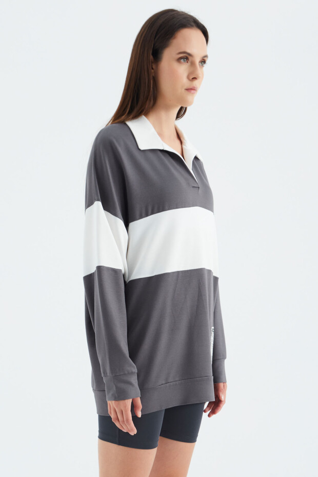 Koyu Gri Polo Yaka Renk Bloklu Oversize Kadın Sweatshirt - 02377