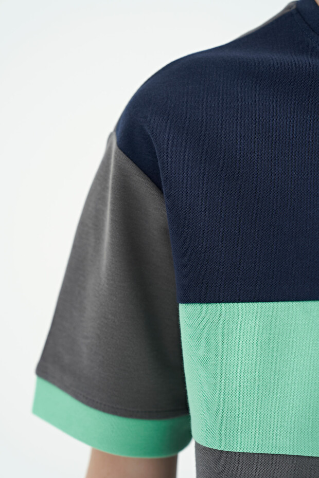 Koyu Gri Renk Geçişli Nakışlı Oversize Erkek Çocuk T-Shirt - 11159 - 5
