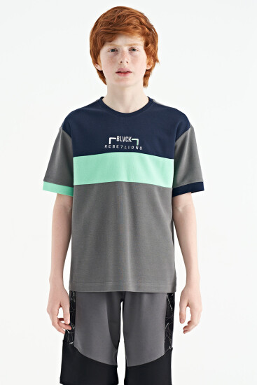 Koyu Gri Renk Geçişli Nakışlı Oversize Erkek Çocuk T-Shirt - 11159 