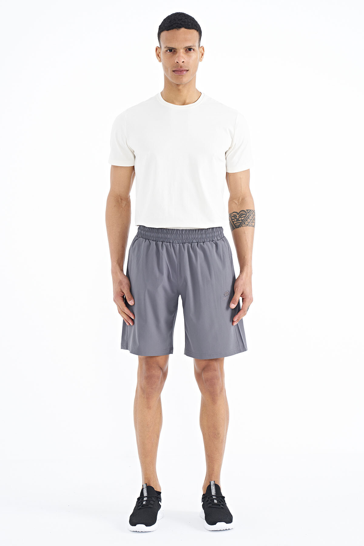 Koyu Gri Yan Cep Detaylı Lastikli Erkek Şort - 81238 - TOMMYLIFE (1)