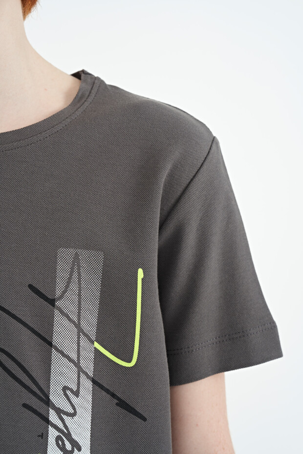 Koyu Gri Yazı Baskılı O Yaka Standart Kalıp Erkek Çocuk T-Shirt - 11119 - 4