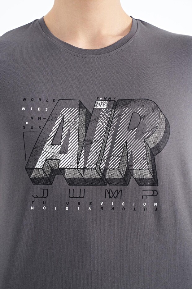 Koyu Gri Yazı Baskılı O Yaka Standart Kalıp Erkek T-Shirt - 88199