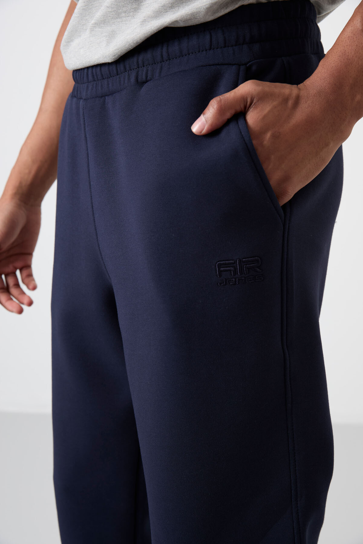 Barnes Lacivert Erkek Eşofman Alt - 84951 - Air Jones (1)