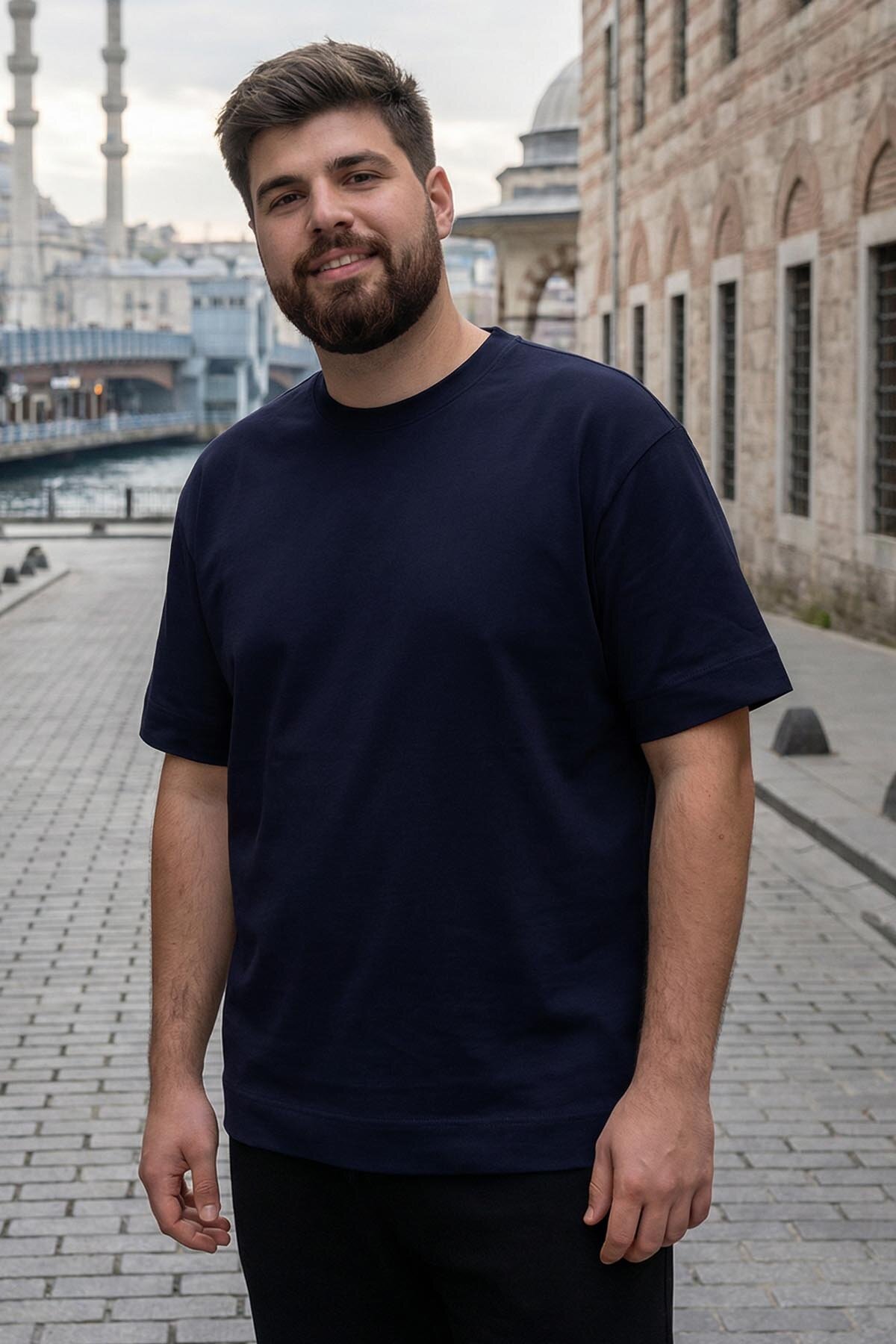 Lacivert Basic Kısa Kol O Yaka Büyük Beden Erkek T-Shirt - 88072 - TOMMYLIFE