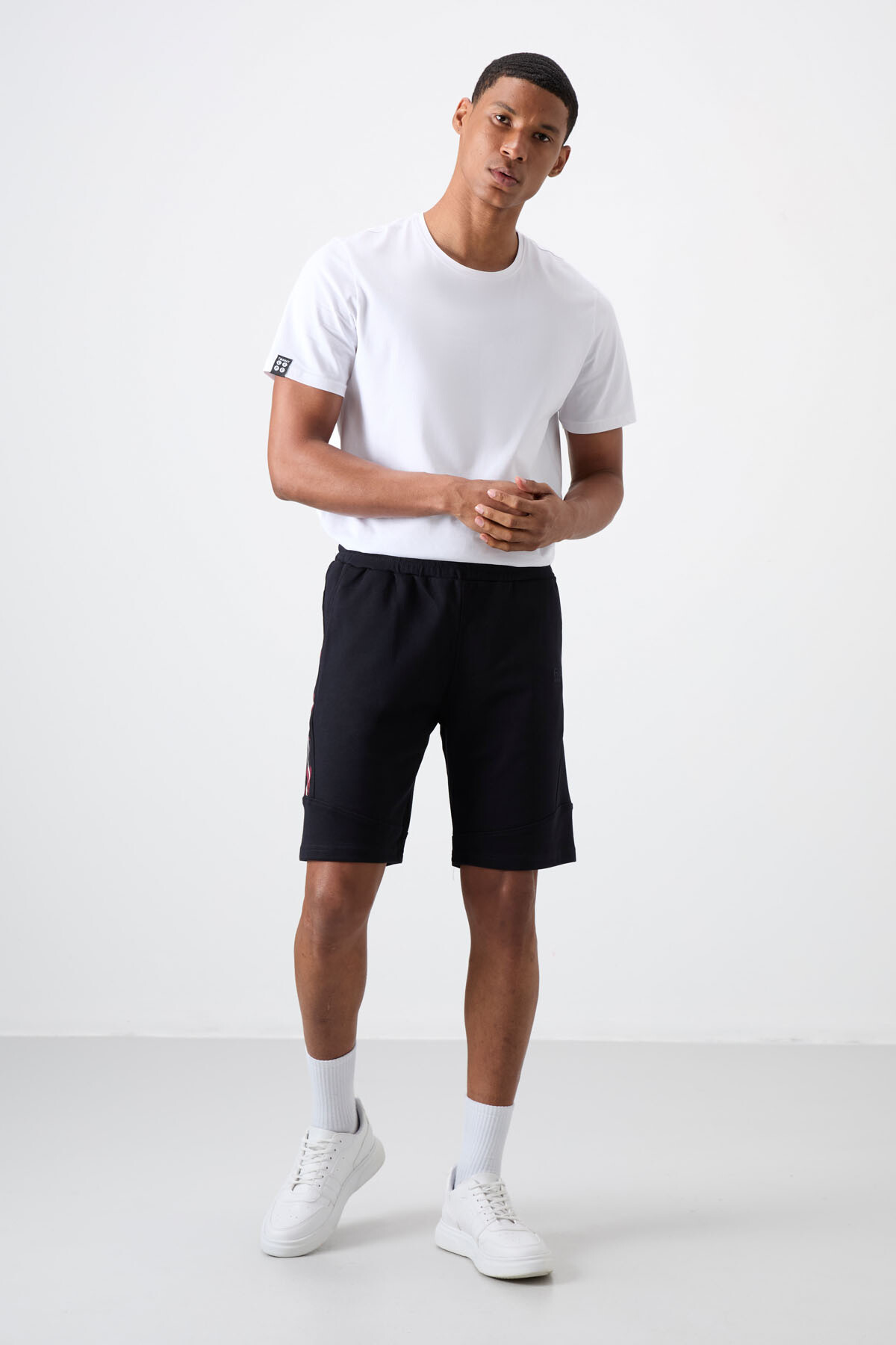 Amos Lacivert Baskılı Erkek Şort - 81246 - Air Jones (1)