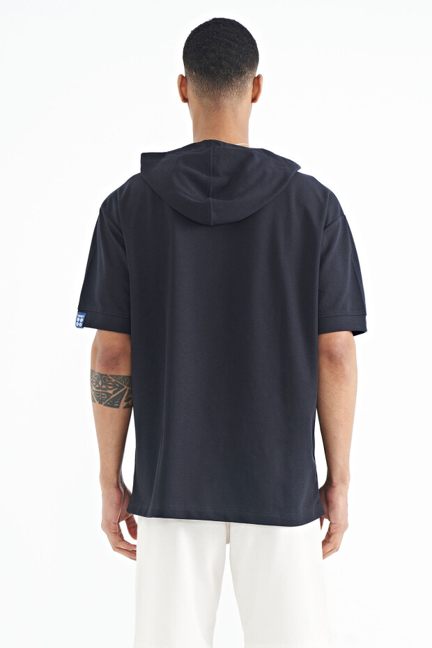 Lacivert Kapüşonlu Kol Etiket Detaylı Oversize Erkek T-shirt - 88179