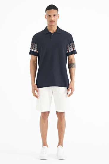 Lacivert Kol Baskı Detaylı Polo Yaka Standart Form Erkek T-shirt - 88240 - TOMMYLIFE (1)